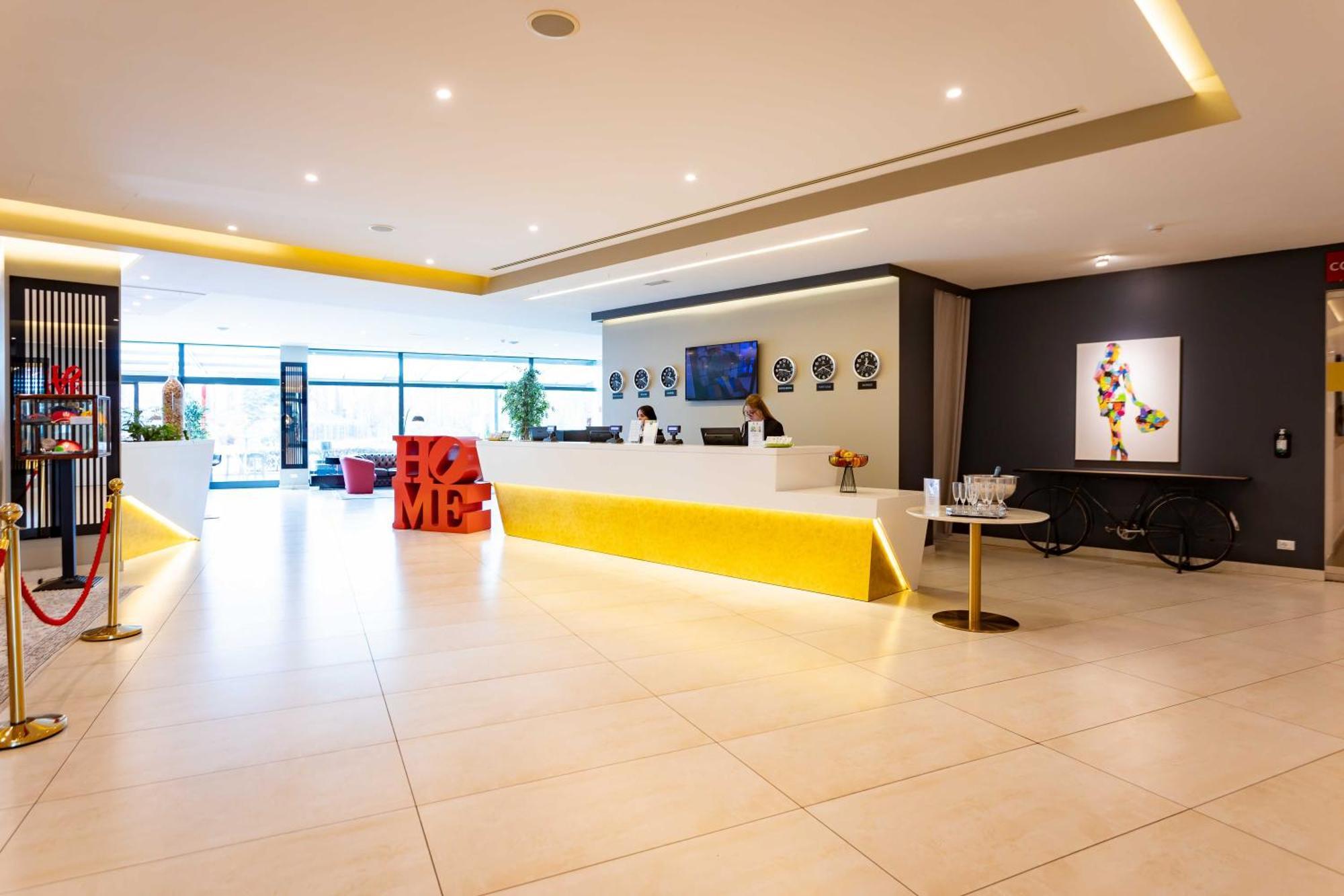 Ibis Styles Milano Est Settala Hotel Exterior photo