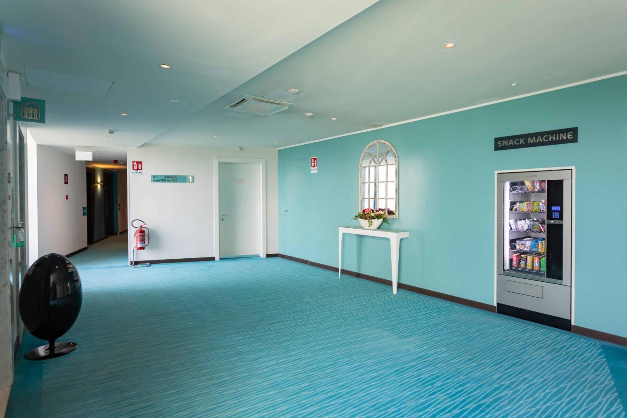 Ibis Styles Milano Est Settala Hotel Exterior photo