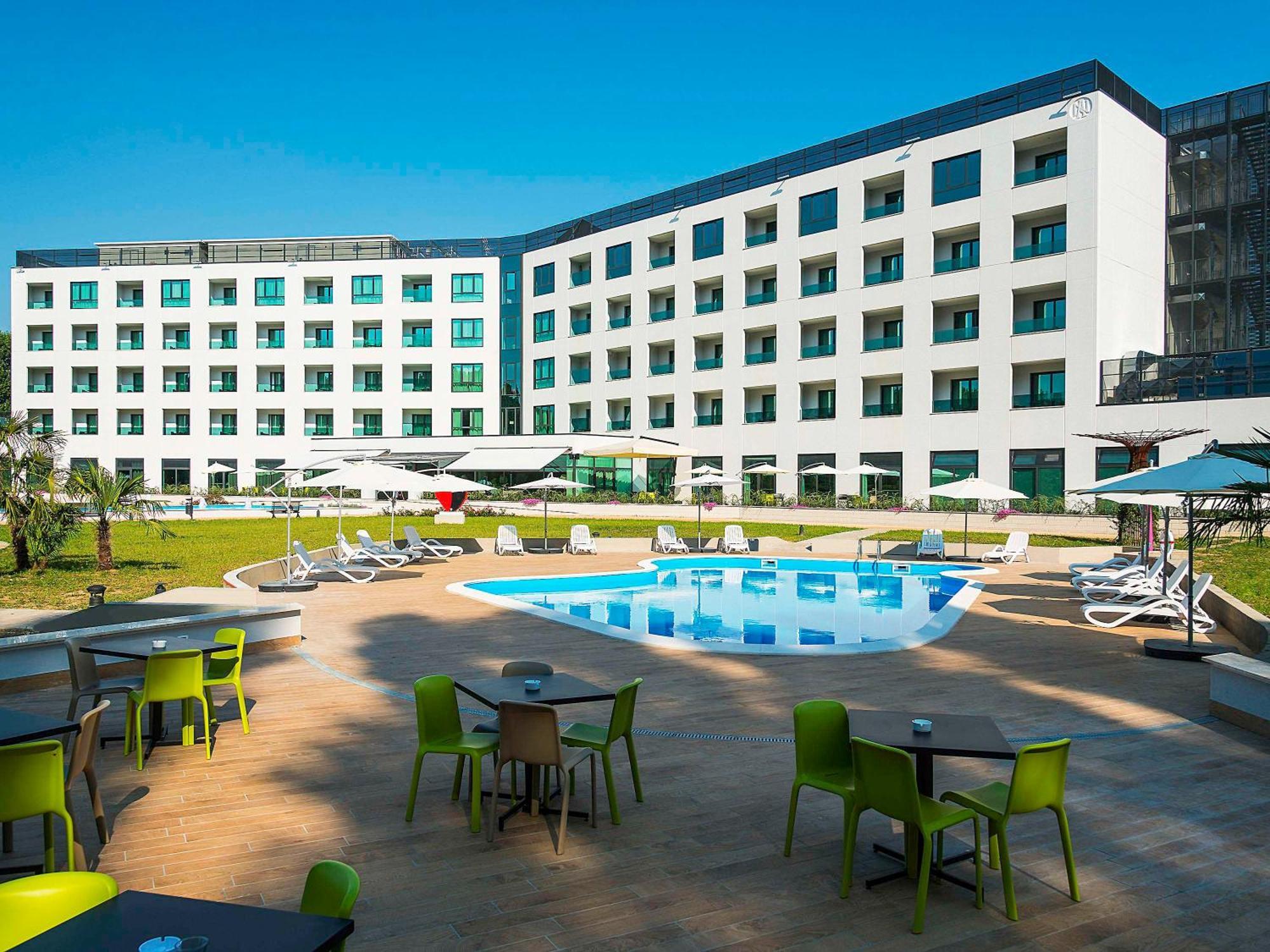 Ibis Styles Milano Est Settala Hotel Exterior photo